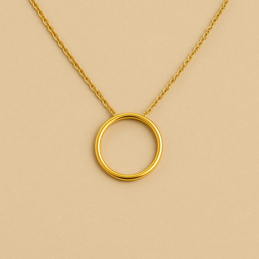 Eira Circle Necklace